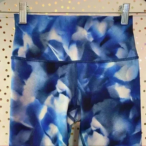 Lululemon Blue Tie Dye Capris - Picture 3 of 10
